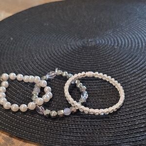 Elegant Pearl and Silver Bracelet Set